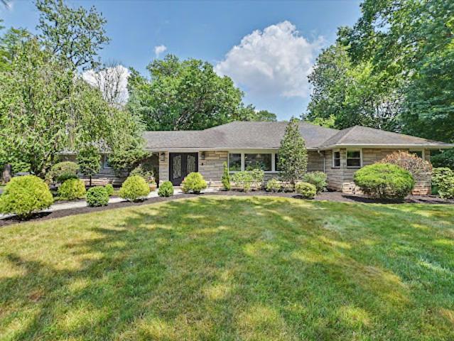 House for sale in Mountainside, New Jersey