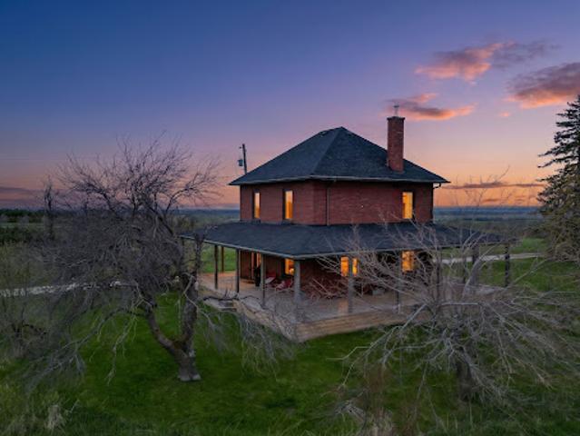 House for sale in Clearview, Ontario