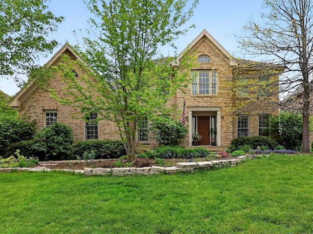 House for sale in Winfield, Illinois