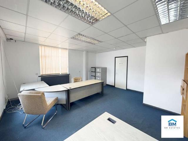 Commercial for rent in Stocking Farm, Old Wharf