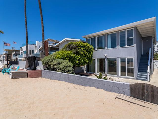 House for sale in Canoga Park, California