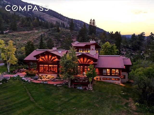 House for sale in Centennial, Albany County