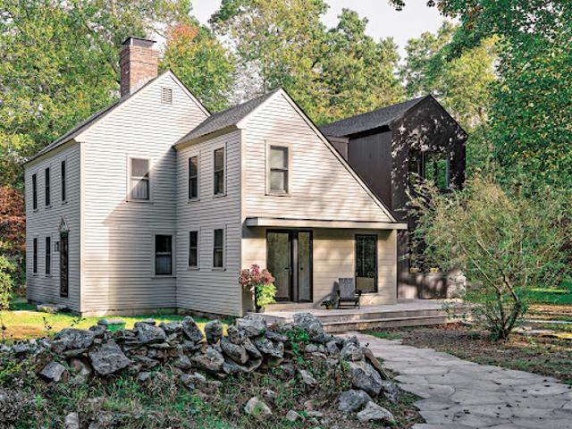 House for sale in Tiverton, Rhode Island