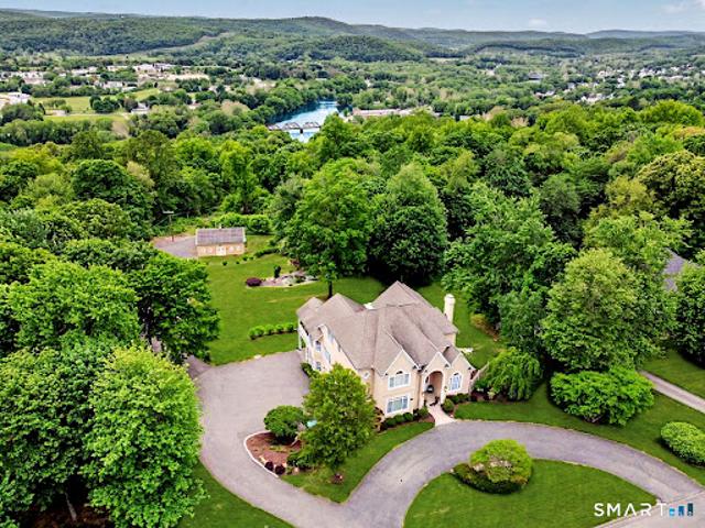 House for sale in Gaylordsville, Connecticut