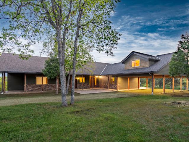 House for sale in Oregonia