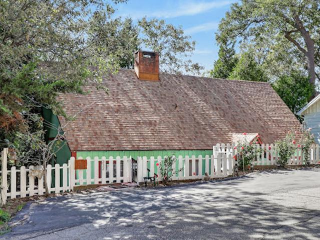 House for sale in Lake Arrowhead, San Bernardino County