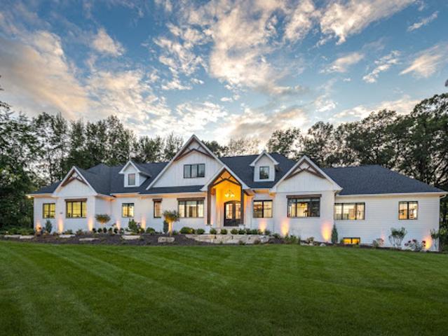 House for sale in Suamico, Wisconsin