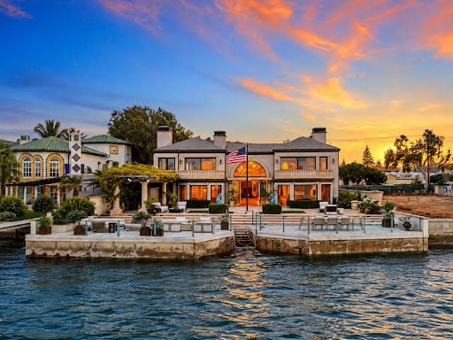 House for sale in Coronado, San Diego County