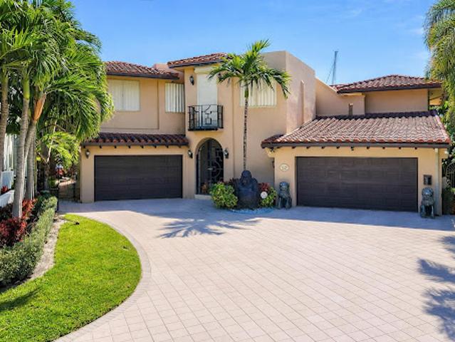 House for sale in Pompano Beach, Florida