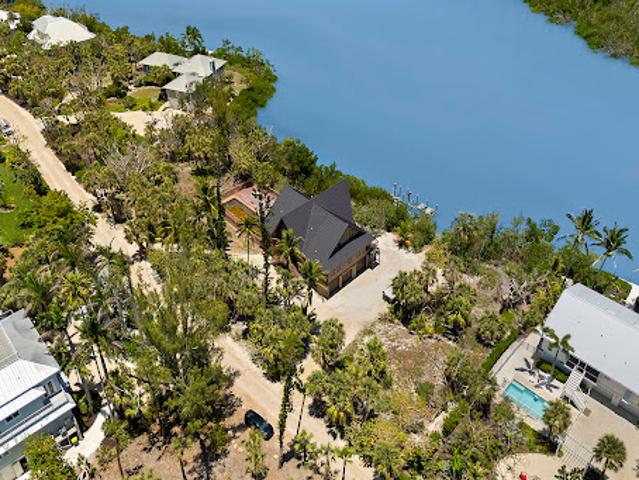 House for sale in Sanibel