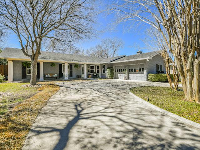 House for sale in Leesville, Texas