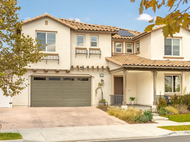 House for sale in Fillmore, California