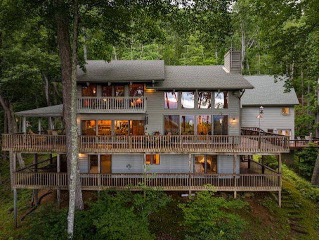 House for sale in Yancey, North Carolina