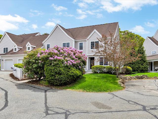 House for sale in Mashpee House for sale in Mashpee