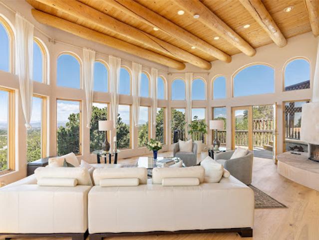 House for sale in Santa Fe, New Mexico