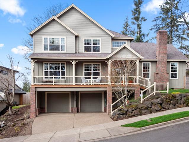 House for sale in West Linn
