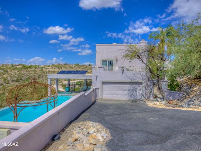 House for sale in Tucson, Arizona