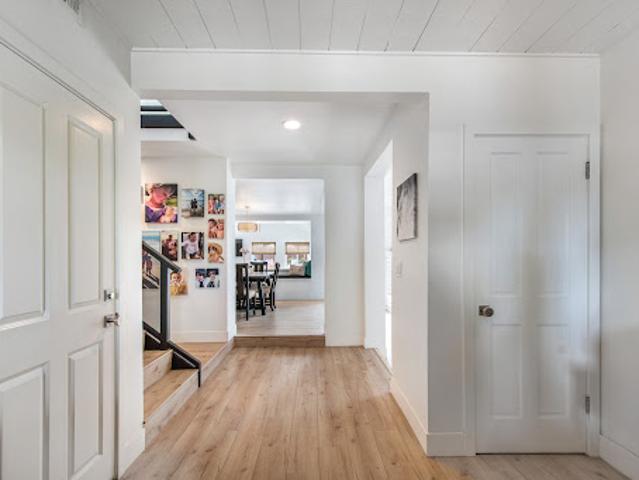 House for sale in Corona Del Mar, California