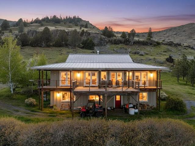 House for sale in Oregonia