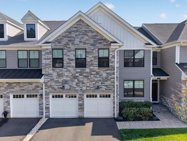 House for sale in Warren, New Jersey