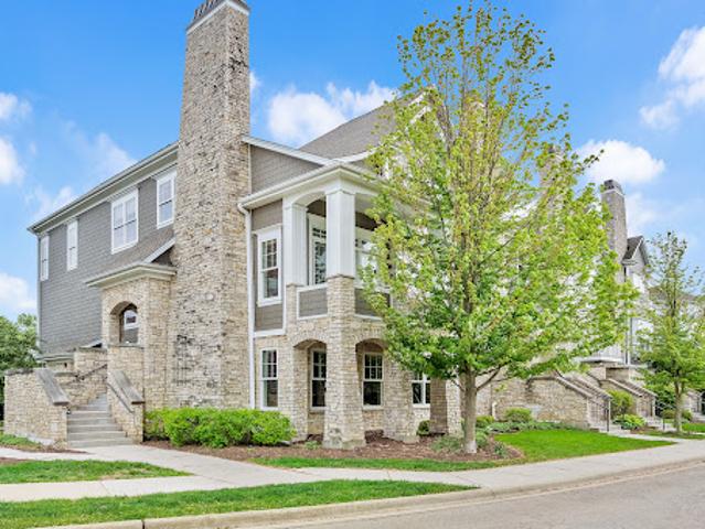 House for sale in Hinsdale