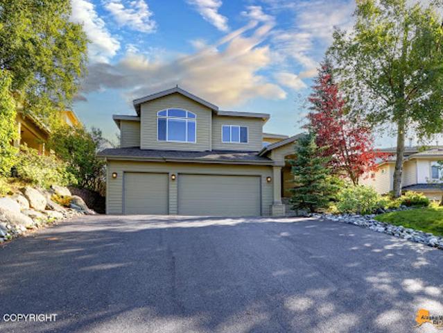 House for sale in Alaska