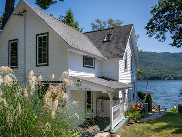 House for sale in Cleverdale, New York