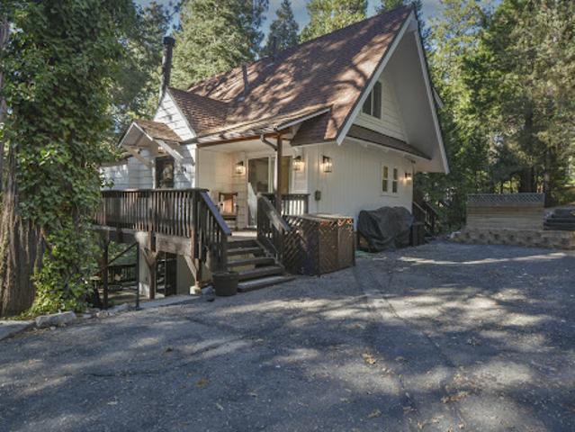 House for sale in Lake Arrowhead