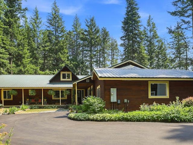 House for sale in Athol, Idaho