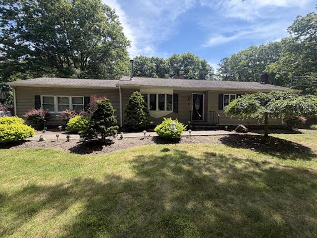 House for sale in Centereach, New York