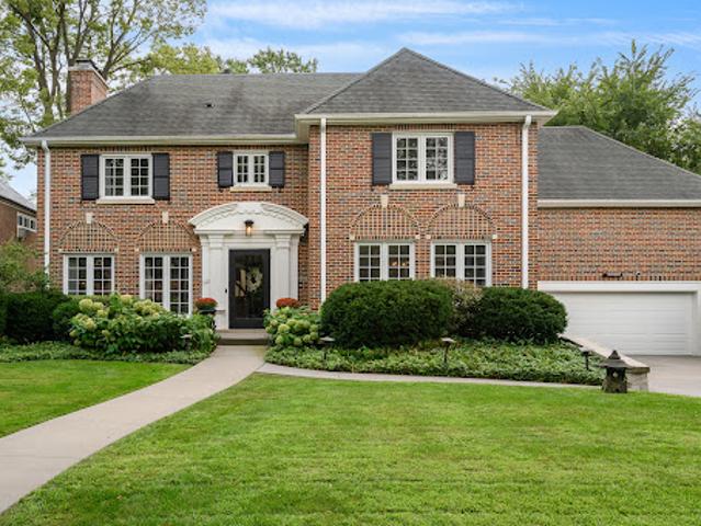 House for sale in Kenilworth, Illinois