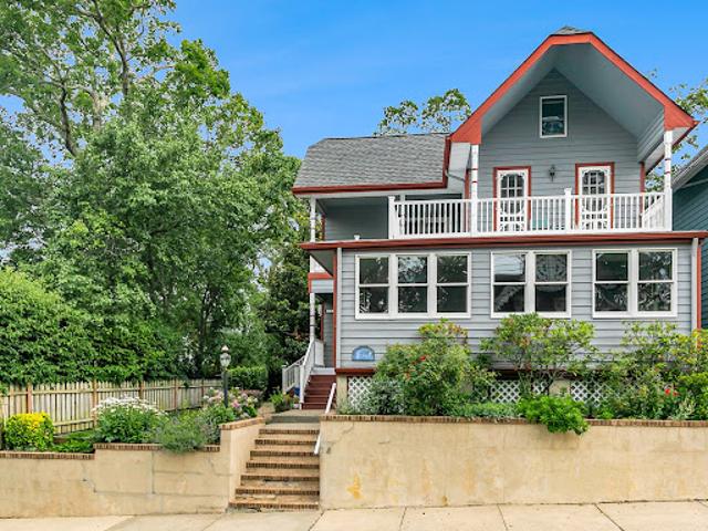House for sale in Island Heights, New Jersey