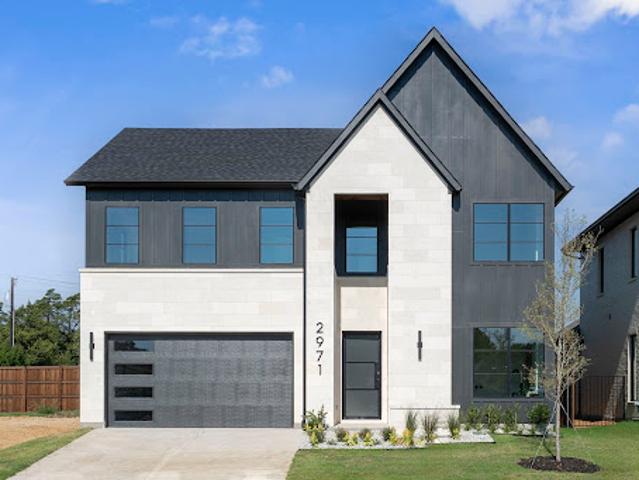 House for sale in Grapevine, Texas