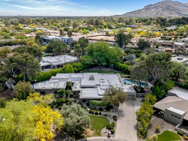 House for sale in Paradise Valley, Arizona