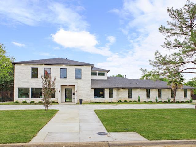 House for sale in Dallas, Dallas County