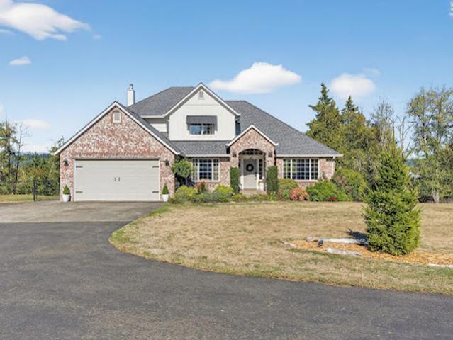 House for sale in Ridgefield, Washington