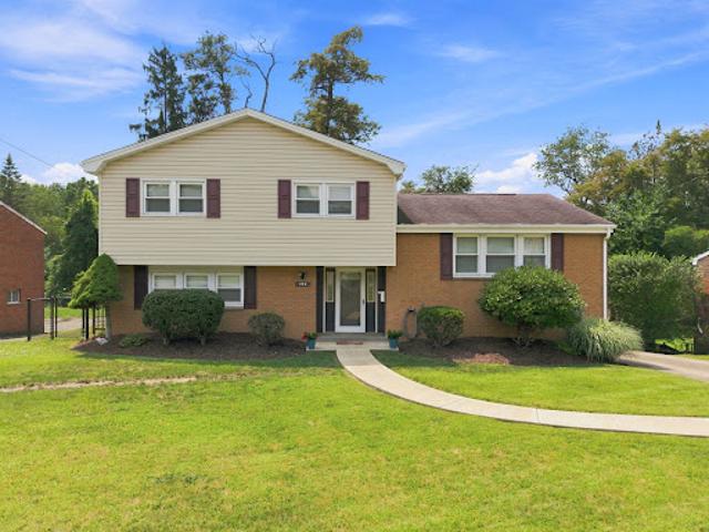 House for sale in Monroeville, Pennsylvania