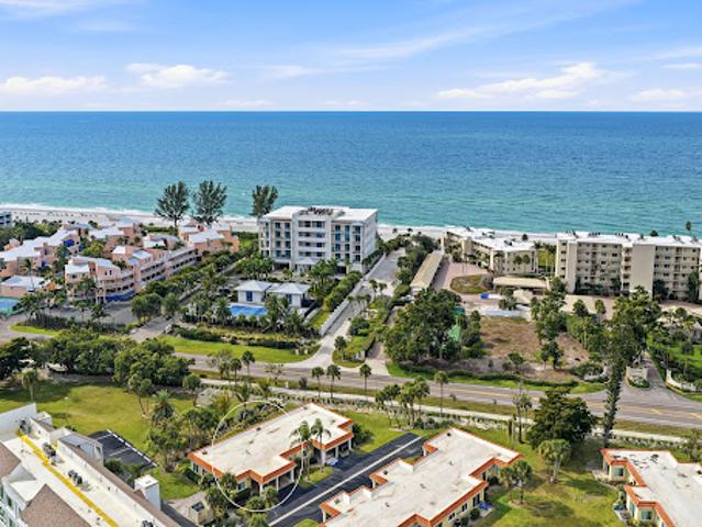 House for sale in Longboat Key, Florida