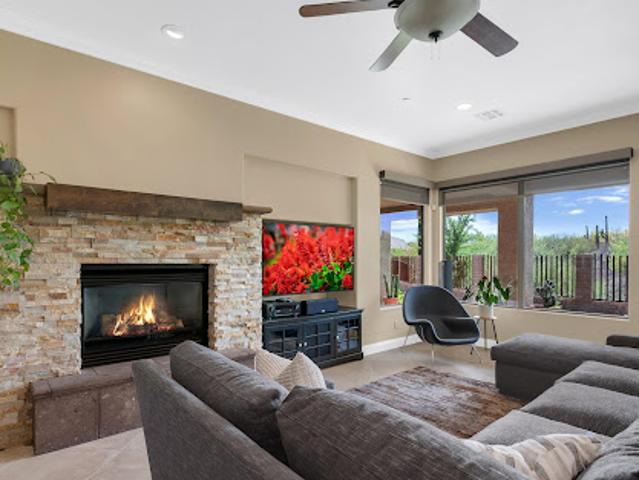 House for sale in Oro Valley