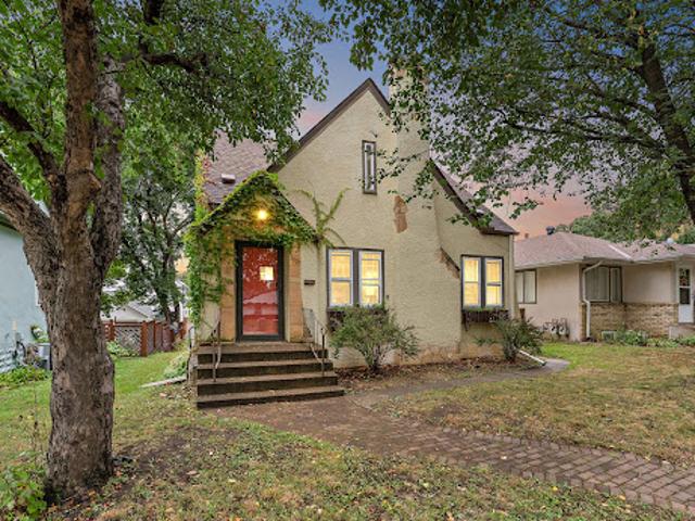 House for sale in Hennepin, Minnesota