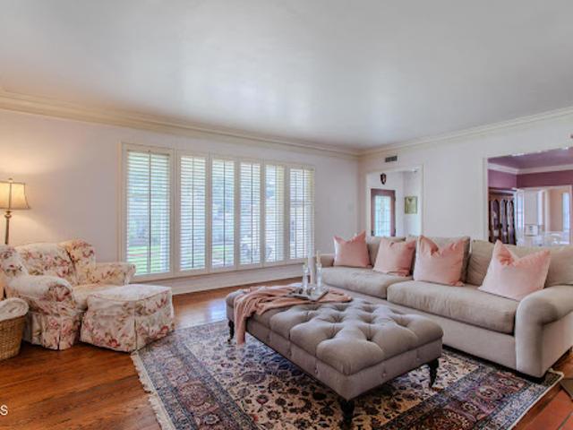 House for sale in Glendale, California