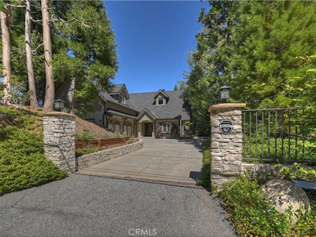 House for sale in Cedar Glen, California