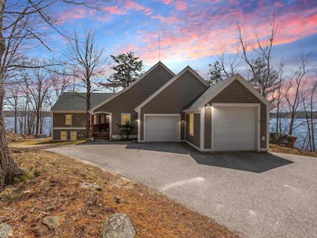 House for sale in Laconia