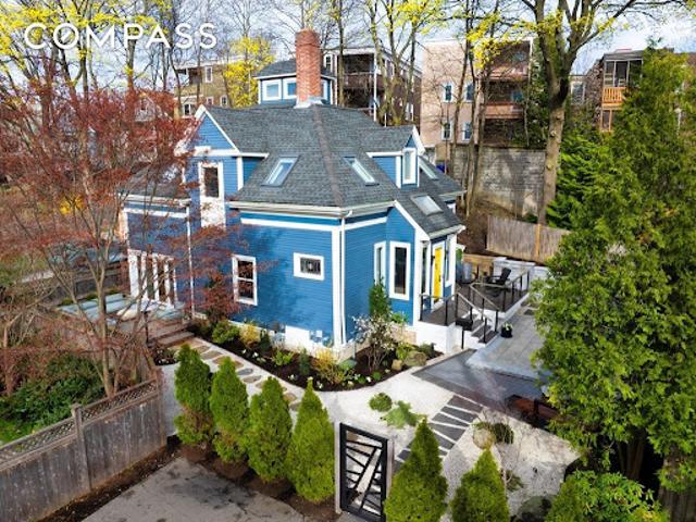 House for sale in Brookline, Massachusetts