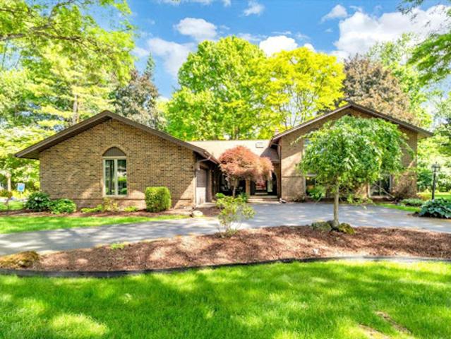 House for sale in Troy, Michigan