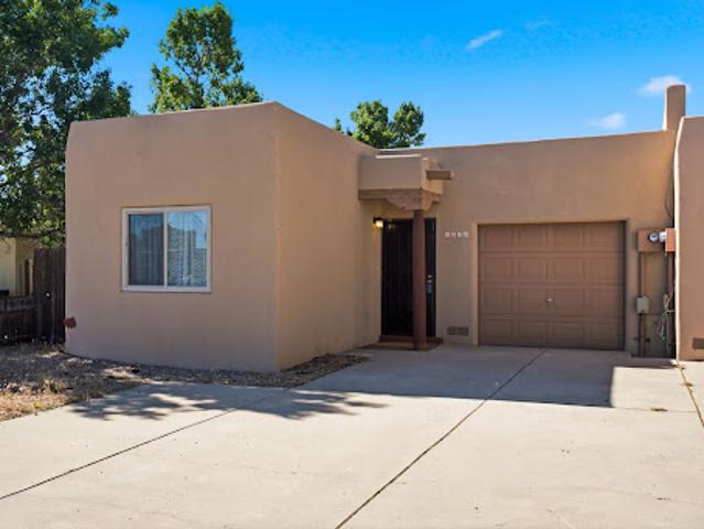 House for sale in Santa Fe, New Mexico
