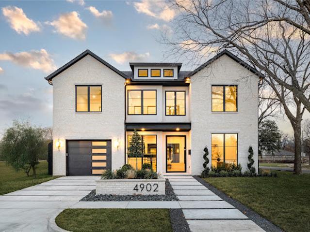 House for sale in Dallas, Texas