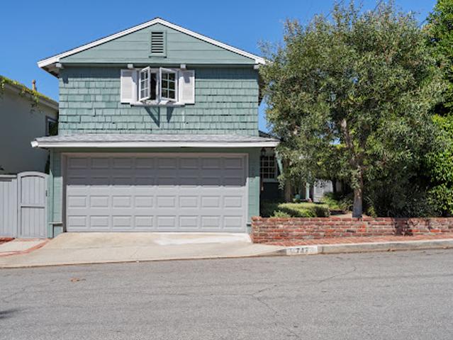 House for sale in Manhattan Beach, California