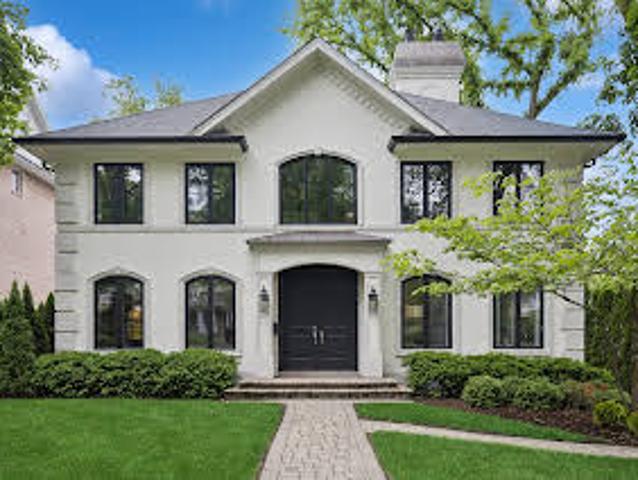 House for sale in Hinsdale