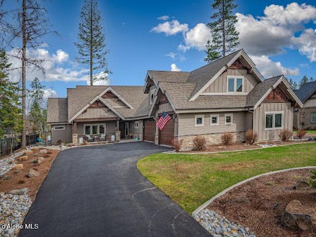 House for sale in Hayden, Idaho
